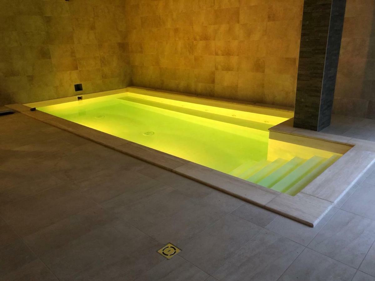 Nice Wellness Apartman Siófok Buitenkant foto
